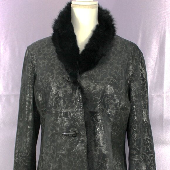 Midnight Velvet Black Floral Embossed Leather Jacket w/ Faux Fur Trim – Women’s - Picture 1 of 10